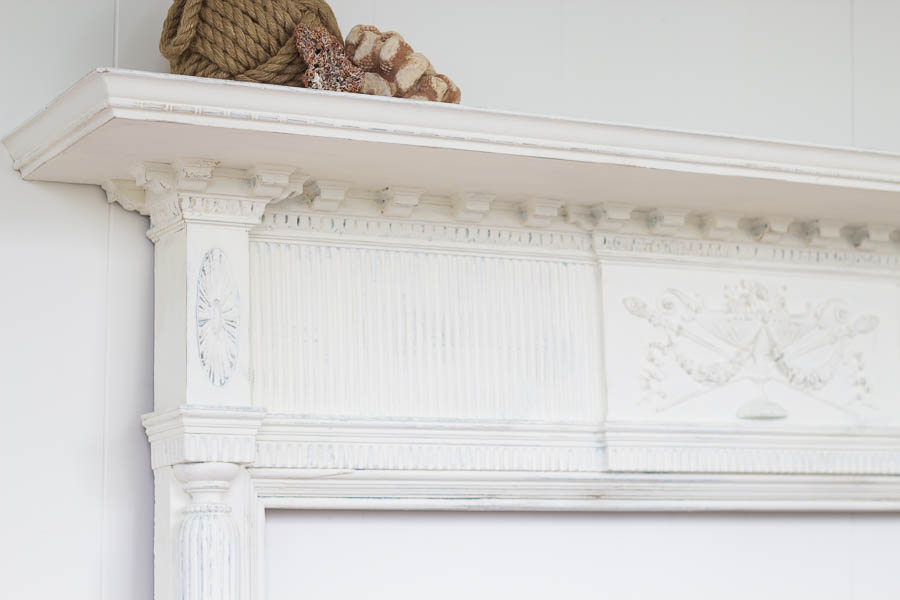 Chalk Paint Mantel Before After, How To Chalk Paint A Fireplace Mantel