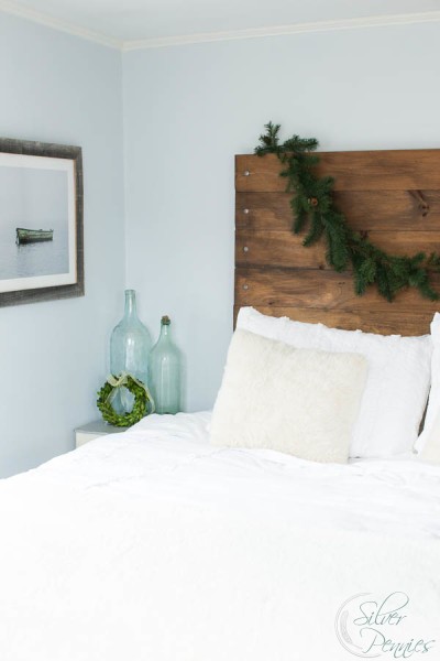 Bedroom Simple Christmas Decorating