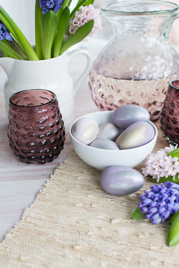 Pretty Painted Eggs - Finding Silver Pennies