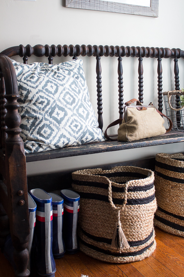 Jenny Lind Entry Bench - Finding Silver Pennies