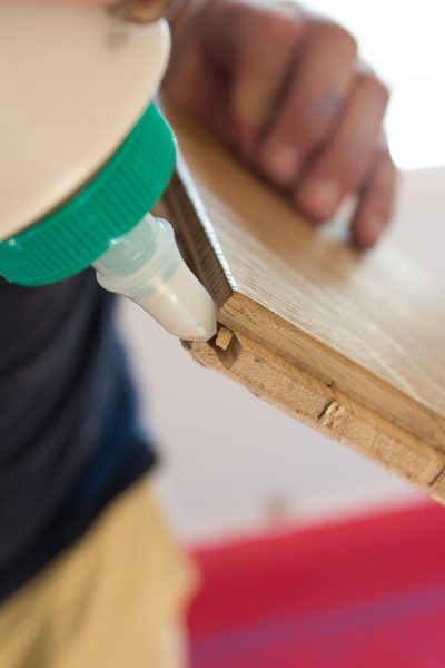 The proper way to glue hardwood floors