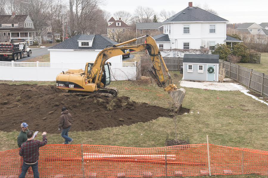 pool digging company