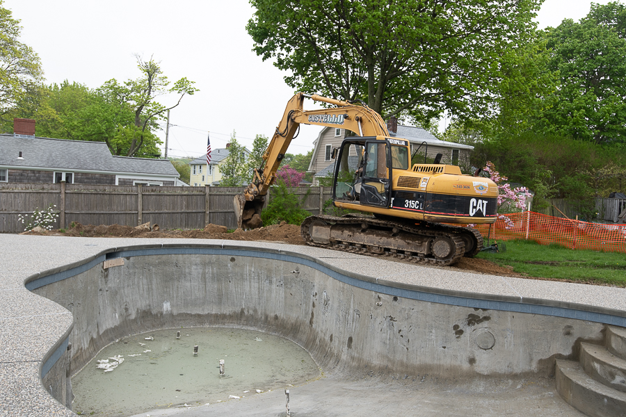 grading yard for pool