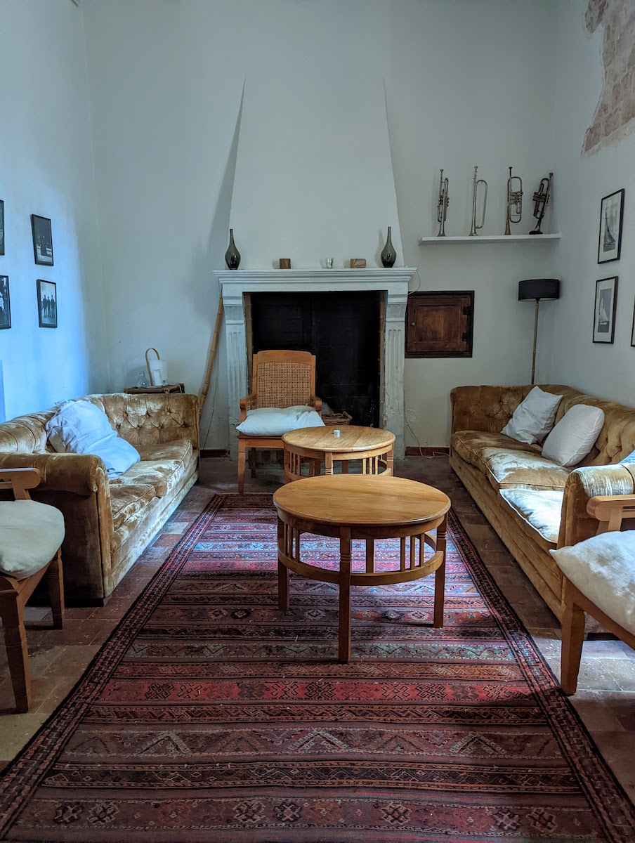 Getting the Spanish Villa Style - Finding Silver Pennies